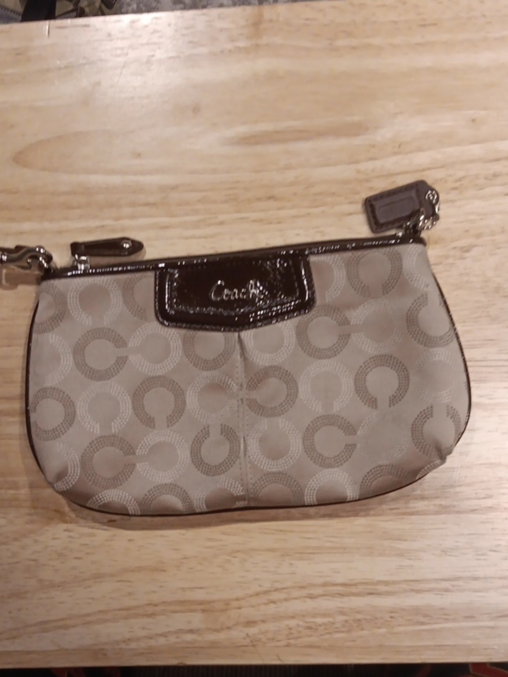 Coach Ashley Dotted Op Art Signature Wristlet Clutch - Khaki/Brown